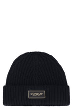 Load image into Gallery viewer, Ribbed knit beanie
