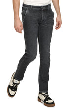 Load image into Gallery viewer, Leonard slim fit jeans
