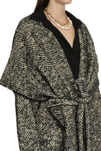 Load image into Gallery viewer, Wool and mohair coat
