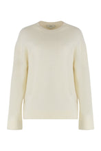 Load image into Gallery viewer, Crew neck cashmere sweater
