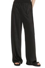 Load image into Gallery viewer, Satin trousers
