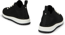 Load image into Gallery viewer, Sneakers Veles in Crochet
