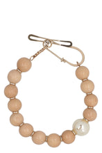 Load image into Gallery viewer, Vodka pendant choker
