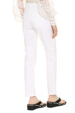 Load image into Gallery viewer, Olivia slim fit jeans

