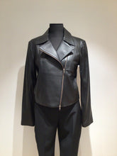 Load image into Gallery viewer, Leather jacket
