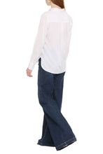 Load image into Gallery viewer, Silk shirt

