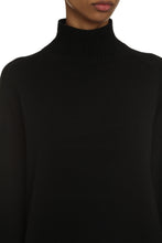 Load image into Gallery viewer, Cashmere turtleneck pullover
