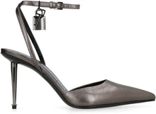 Load image into Gallery viewer, Padlock leather slingback pumps
