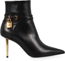 Load image into Gallery viewer, Leather pointy toe ankle boots
