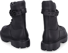 Load image into Gallery viewer, Gioele leather ankle boots
