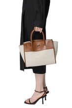 Load image into Gallery viewer, Furla Genesi M Tote
