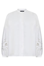 Load image into Gallery viewer, Linen shirt with sangallo lace
