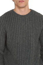 Load image into Gallery viewer, Ribbed crew-neck sweater
