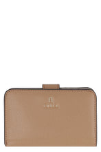 Load image into Gallery viewer, Furla Camelia leather wallet
