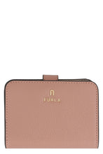 Load image into Gallery viewer, Furla Camelia Leather wallet
