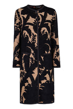 Load image into Gallery viewer, Reversible coat in jacquard pattern

