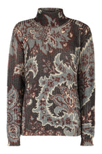 Load image into Gallery viewer, Wool turtleneck sweater
