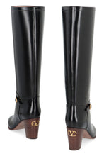 Load image into Gallery viewer, Pattie leather boots
