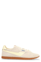 Load image into Gallery viewer, Windspin Low-top sneakers
