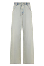 Load image into Gallery viewer, Straight and wide jeans
