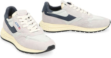 Load image into Gallery viewer, Reelwind Low-top sneakers
