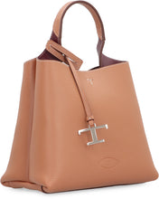 Load image into Gallery viewer, Timeless Leather handbag
