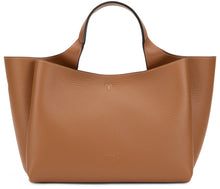 Load image into Gallery viewer, Leather tote bag
