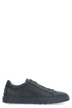 Load image into Gallery viewer, Nubuck low-top sneakers
