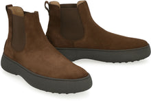 Load image into Gallery viewer, Suede Chelsea boots
