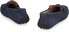 Load image into Gallery viewer, Suede loafers
