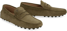 Load image into Gallery viewer, Gommino suede loafers
