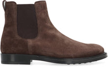 Load image into Gallery viewer, Suede chelsea boots
