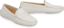 Load image into Gallery viewer, Pebbled leather loafers
