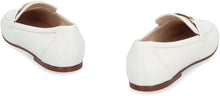 Load image into Gallery viewer, Leather loafers
