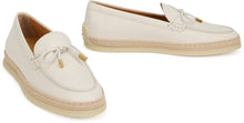 Load image into Gallery viewer, White leather moccasin
