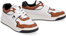 Load image into Gallery viewer, Valentino Garavani - One Stud low-top sneakers
