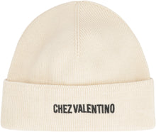 Load image into Gallery viewer, Ribbed knit beanie
