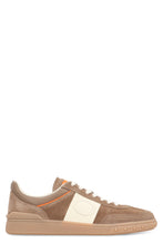 Load image into Gallery viewer, Upvillage Low-top sneakers
