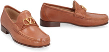 Load image into Gallery viewer, Leather loafers
