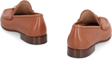 Load image into Gallery viewer, Leather loafers
