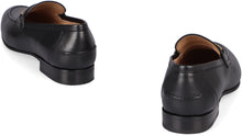 Load image into Gallery viewer, Leather loafers
