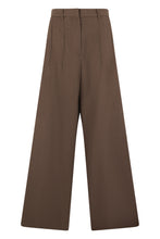 Load image into Gallery viewer, Trousers with pleats
