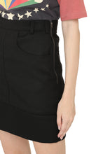 Load image into Gallery viewer, Wool mini skirt
