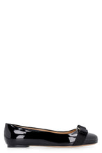 Load image into Gallery viewer, Varina patent leather ballet flats
