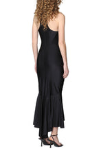 Load image into Gallery viewer, Ruffled dress
