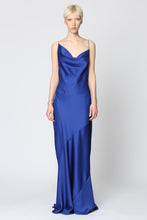Load image into Gallery viewer, Satin dress
