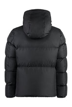 Load image into Gallery viewer, Montcla short down jacket
