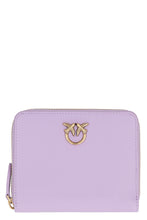 Load image into Gallery viewer, Taylor Leather zip around wallet
