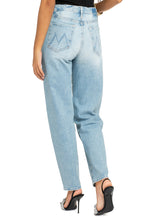 Load image into Gallery viewer, The Curbside Skimp jeans
