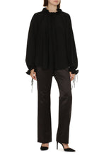 Load image into Gallery viewer, Crêpe-silk blouse
